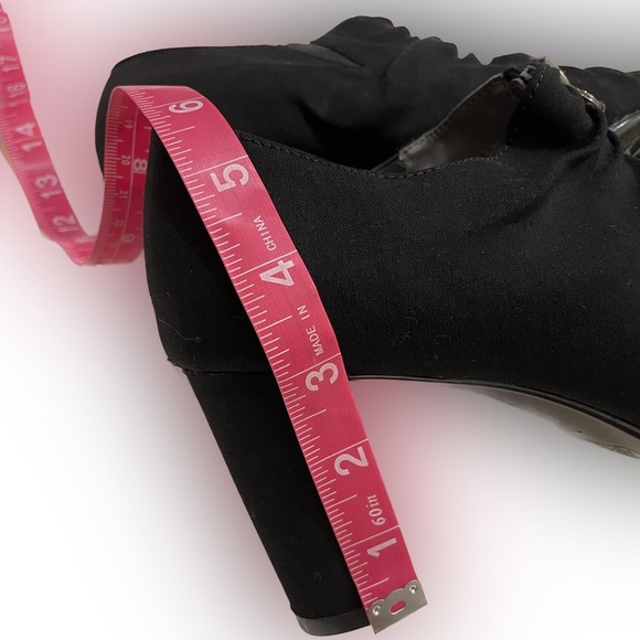 Aerosoles Fortunate Scrunched Zip Front Booties - Picture 8 of 8